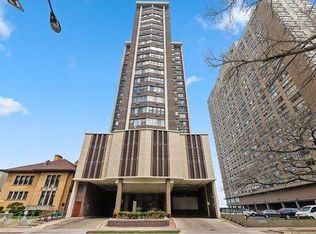 6325 N Sheridan Rd APT 605, Chicago, IL 60660