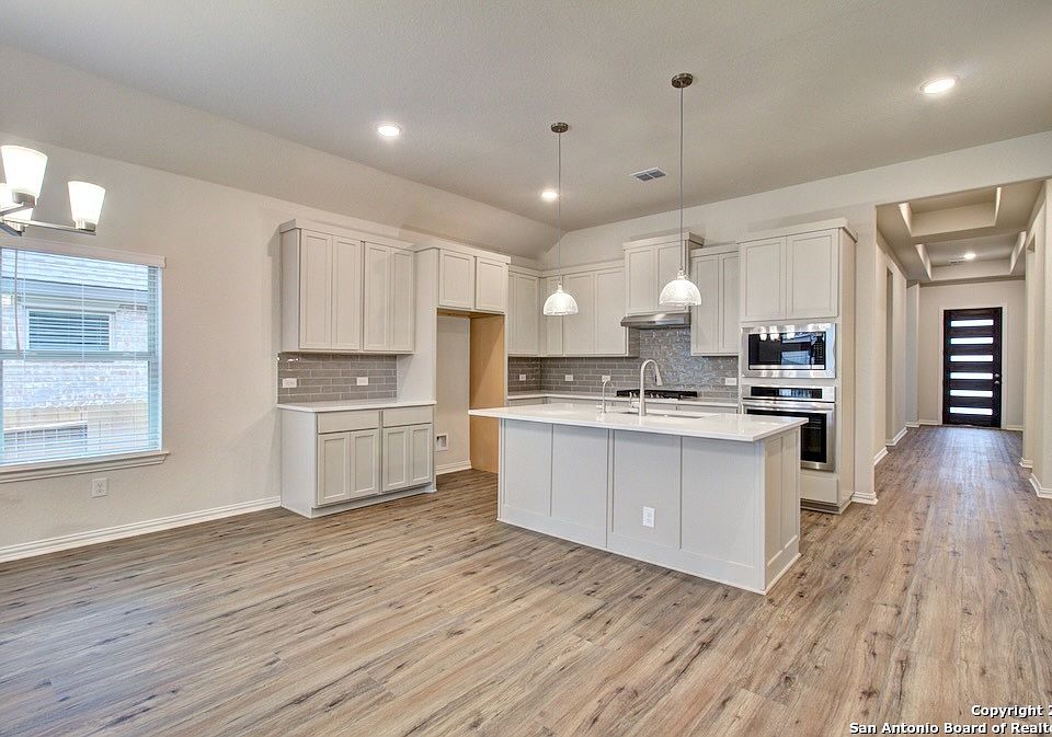 1st image of 2036 Stephanie Avenue