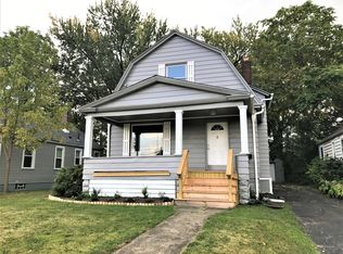 484 Elm St, Struthers, OH 44471