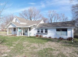 1050 W South St, Fremont, NE 68025