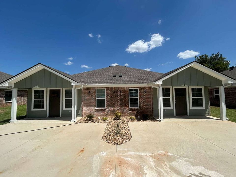 1st image of 404 Lake Lamond Rd