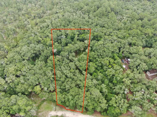 11042 Forest St, Perry, FL 32348