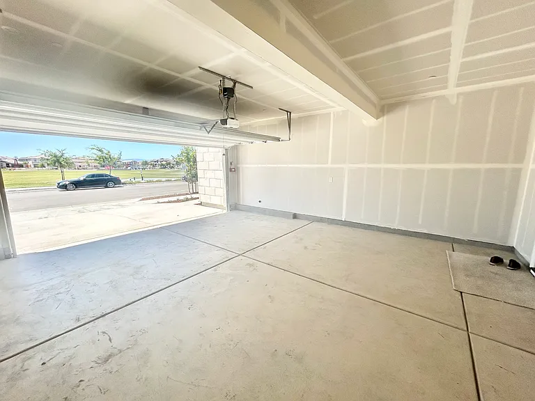 367 Glass Beach Dr — Photo 28