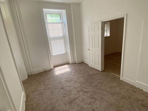 4th image of 321 E Price St
