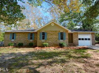 24 Oakwood Dr, Cedartown, GA 30125