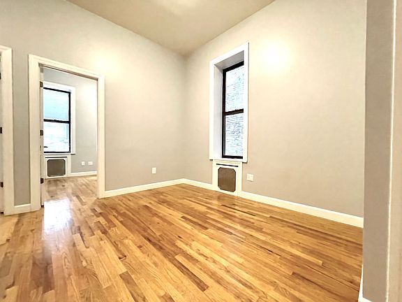 4th image of 464 Amsterdam Ave #1B