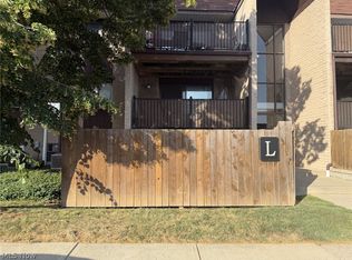 9956 Johnnycake Ridge Rd APT L1, Painesville, OH 44077