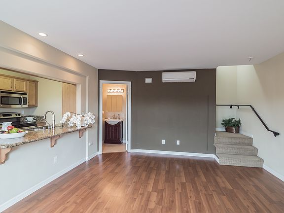 3rd image of 5252 Balboa Arms Dr Unit 158