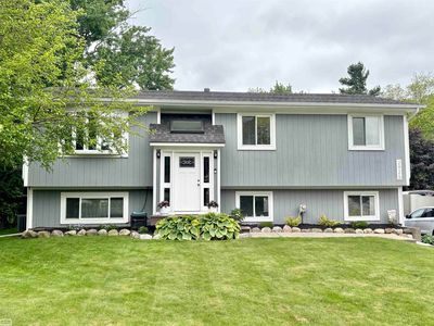 2925 Garfield St, Waterford, MI, 48329