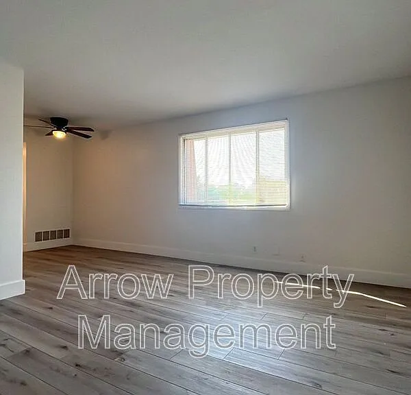 3619 N 60th St #30 — Photo 3