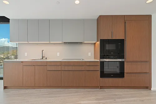 333 Ward Ave Photo 1