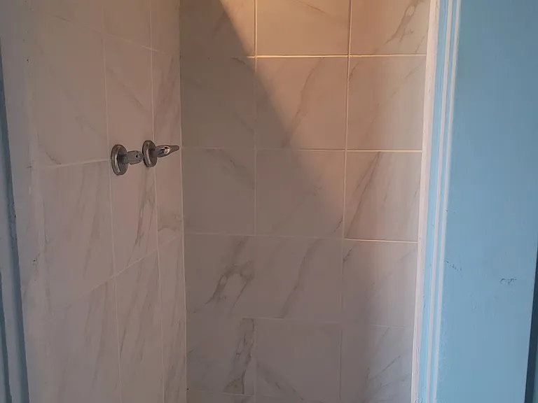 1188 N Park Ave #1 — Photo 3