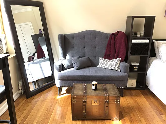 Rented by Meraki Realty LLC | media 5