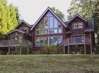 6205 Lake Lanier Heights Rd, Buford, GA 30518