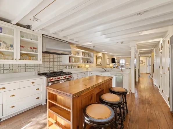 158 West 92nd Street image 8 of 20