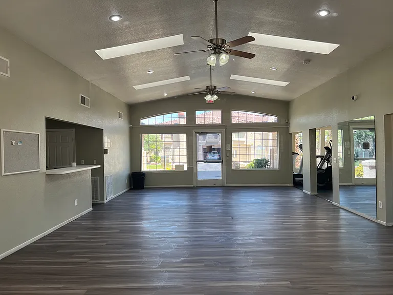 2601 Autumn Blaze Ave — Photo 22