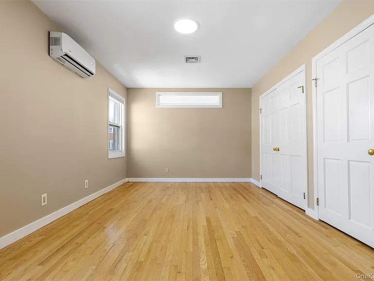 191 Beach 140th St — Photo 11