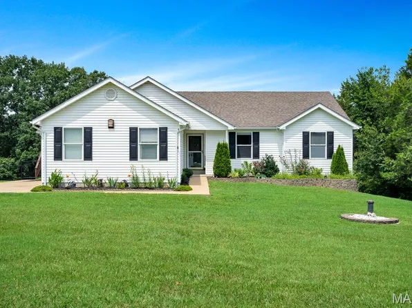 4447 Liberty Meadows Rd, De Soto, MO 63020