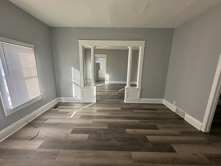 3227 Maple St #2 — Photo 3
