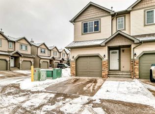 620 N Luxstone Lndg SW #207, Airdrie, AB T4B0B6