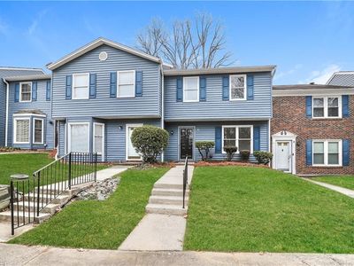 379 E Montcastle Dr Unit C, Greensboro, NC, 27406