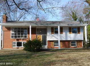 1133 Neal Dr, Alexandria, VA 22308