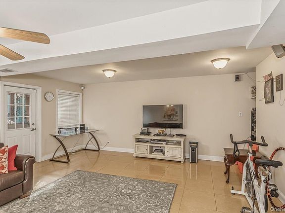 2nd image of 22250 Braddock Avenue
