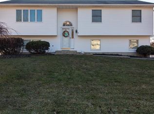 227 Tompkins Rd, Montgomery, NY 12549