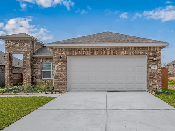 2127 Port Jackson Drive, Texas City, TX 77568
