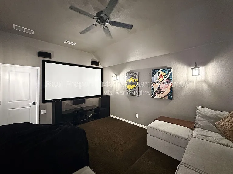 801 Renault Way — Photo 22