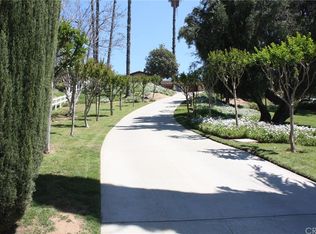 6695 Valley Dr, Riverside, CA 92505