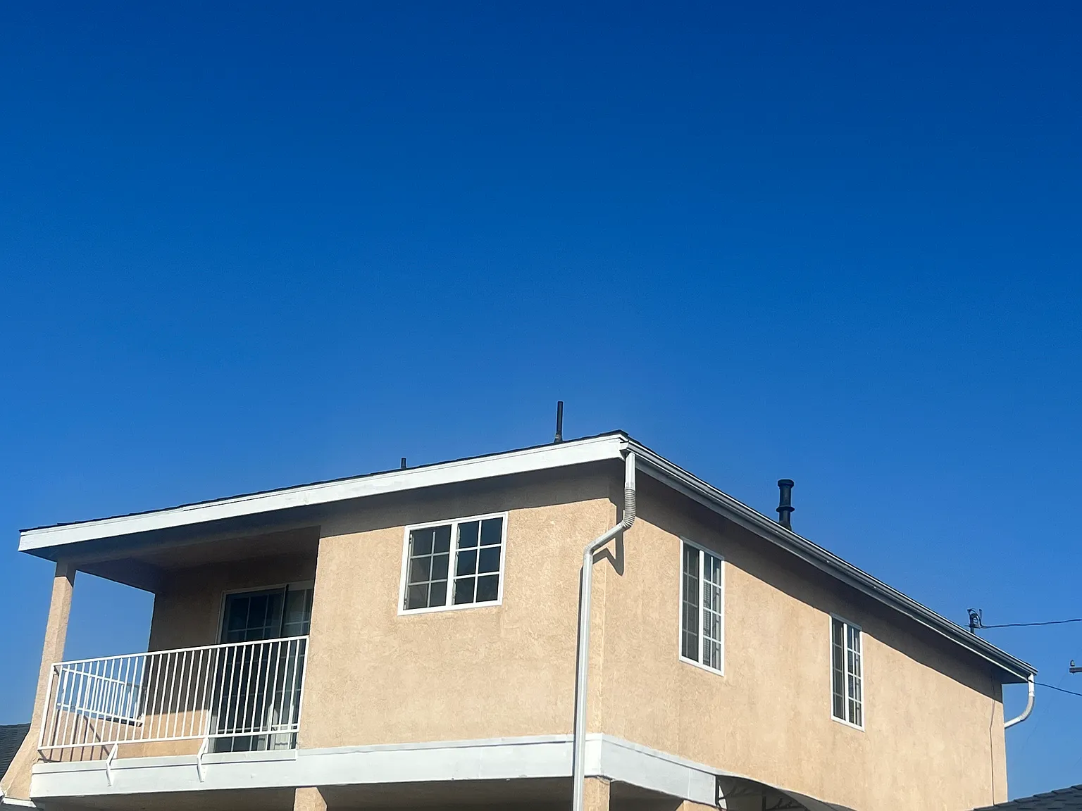 1 bed, 640 sqft, $2,000 — Photo 2