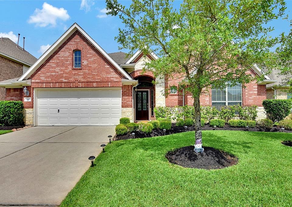 1st image of 14818 Vesper Lake Ct