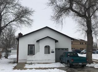 307 W Chestnut St, Garden City, KS 67846