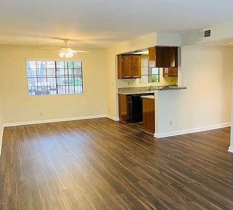4th image of 501 E Santa Anita Ave #110