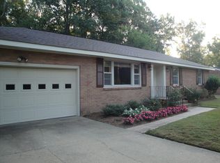120 Obrey Dr, Carrollton, VA 23314