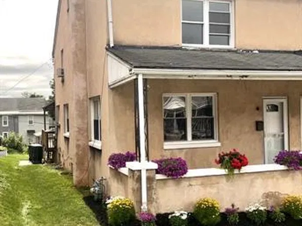 152 Rosemont Ave, Coatesville, PA 19320