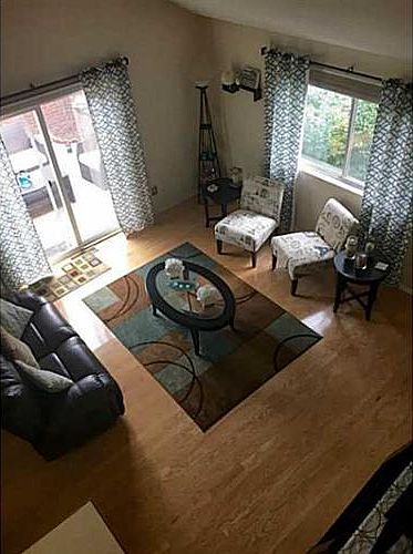 1st image of 906 Halifax Dr #906