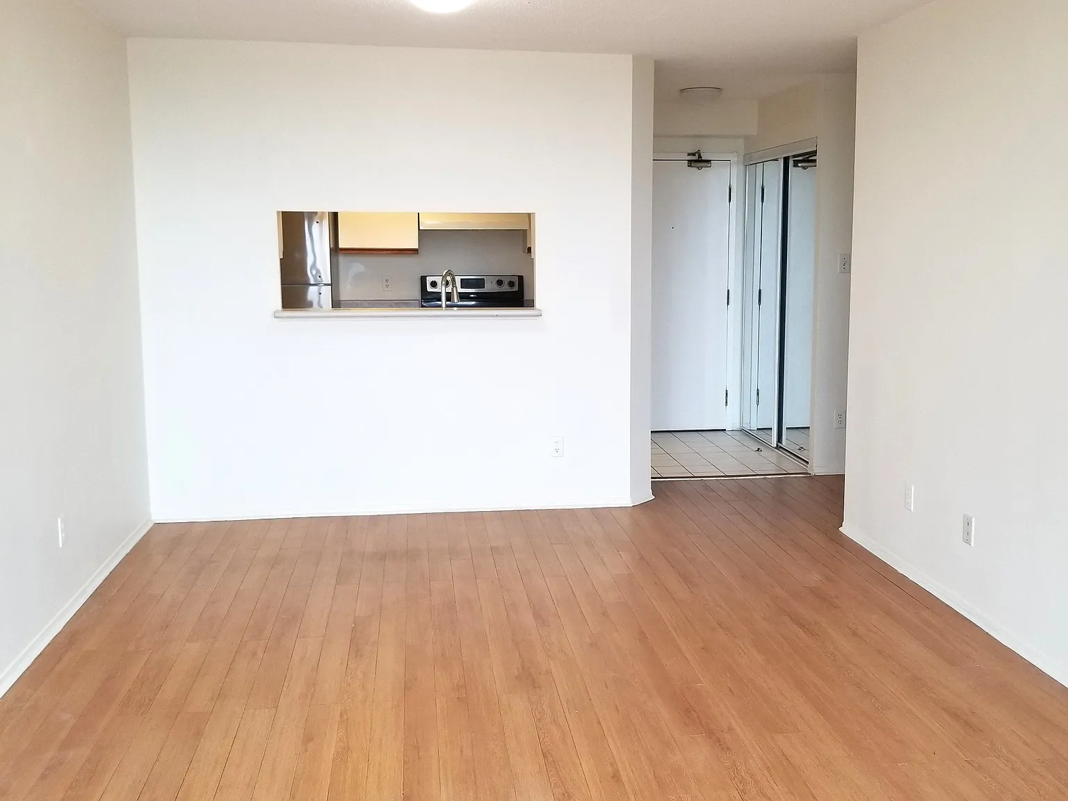 2 bed, $2,500 — Photo 2