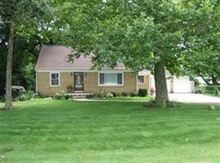 5402 Tipple Rd, Rockford, IL 61102