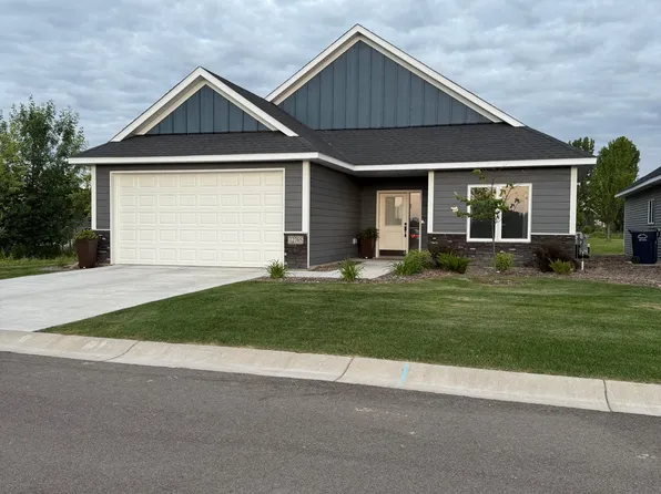 12765 292nd Ln, Lindstrom, MN 55045