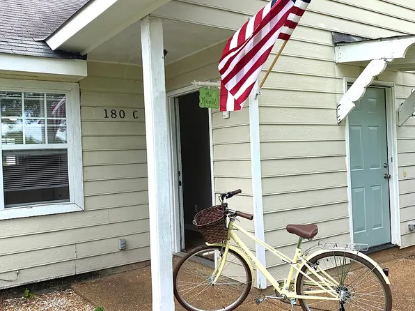 180 County Road 143, Oxford, MS 38655
