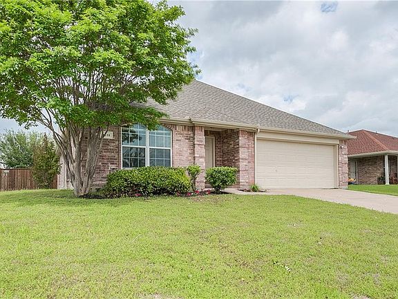 3rd image of 1118 Lake Whitney Dr