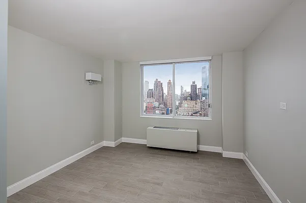 Rented by Luxury Property Group | media 4