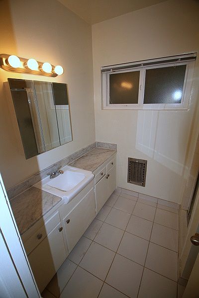 2nd image of 1100 Esplanade #12G