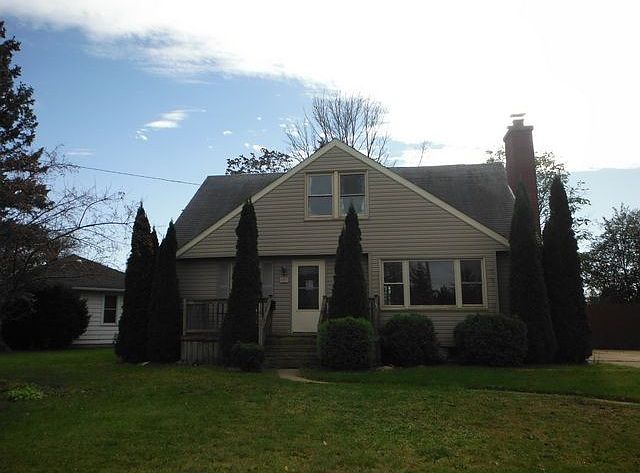 1st image of 437 Stoker Dr