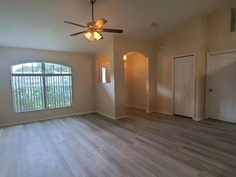 4047 Cannon Ct — Photo 4