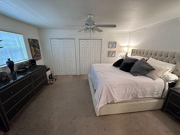 3rd image of 4222 Newton Ave APT 101