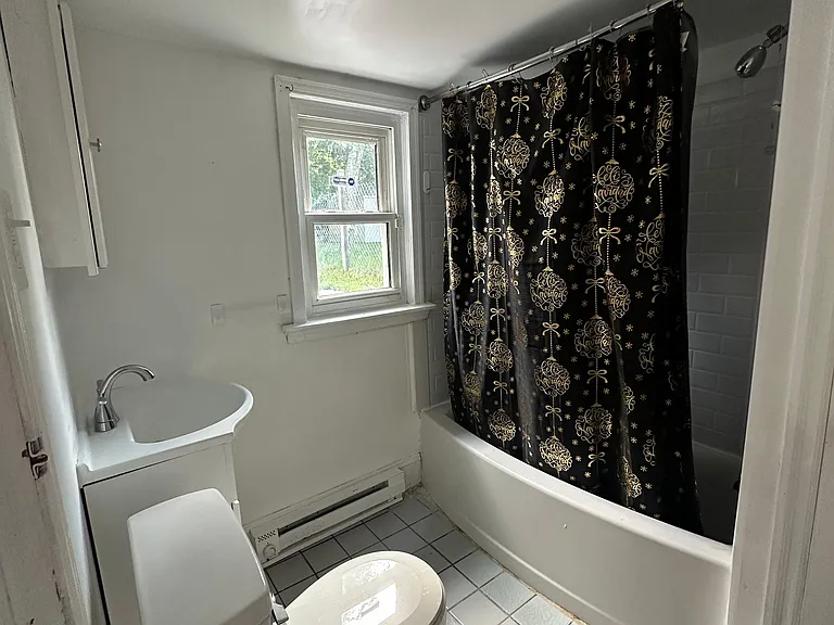 540 Freemont Ct #1 — Photo 8