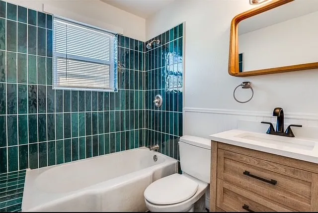 4920 W University Blvd — Photo 3